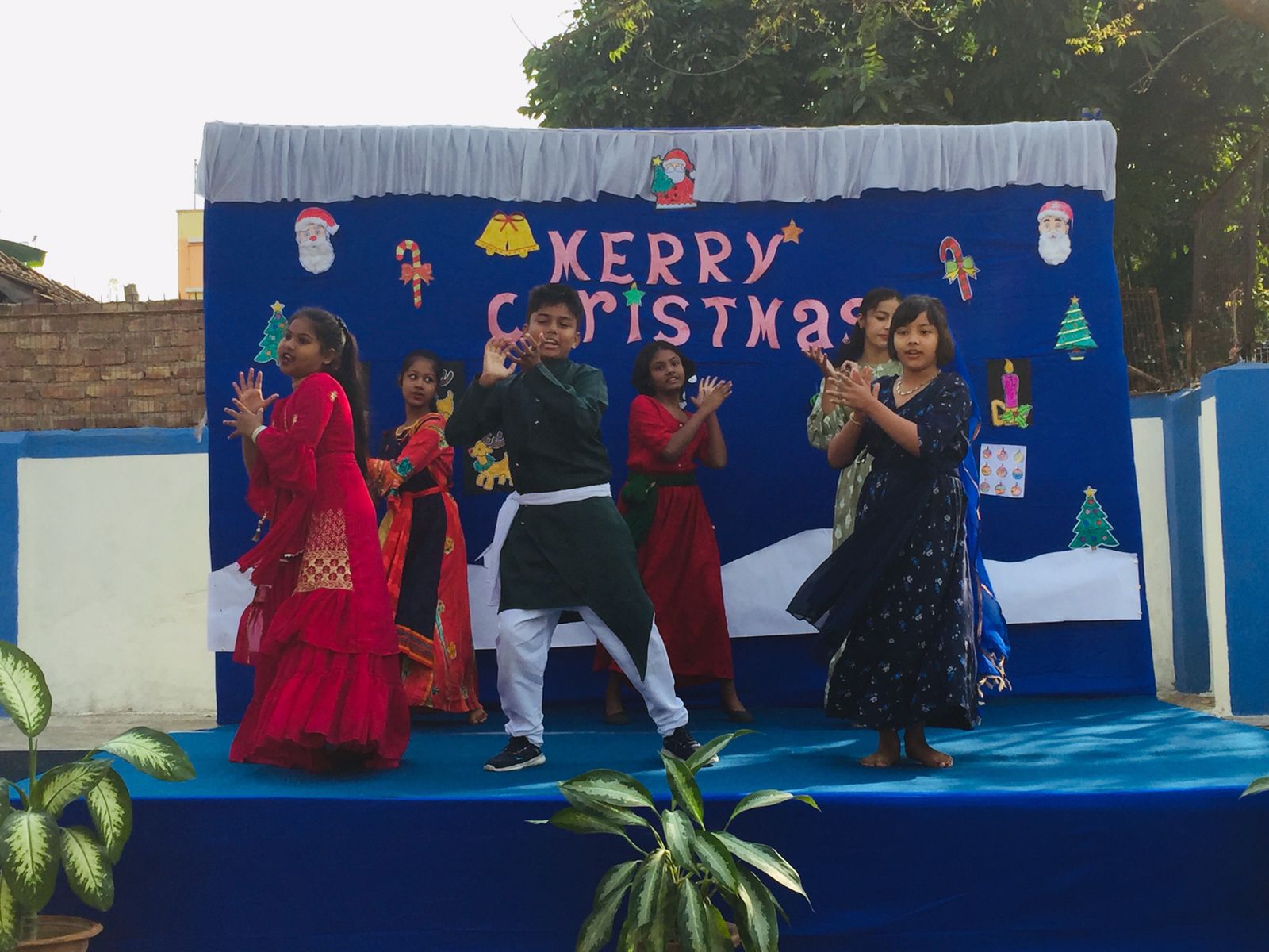 NATIVITY PLAY 